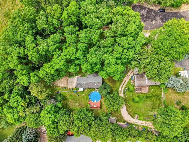 3288 Sig Court, Mcfarland, WI 53558