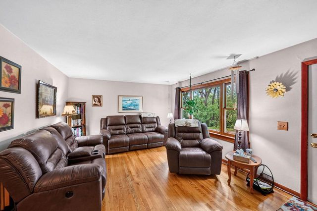 3288 Sig Court, Mcfarland, WI 53558