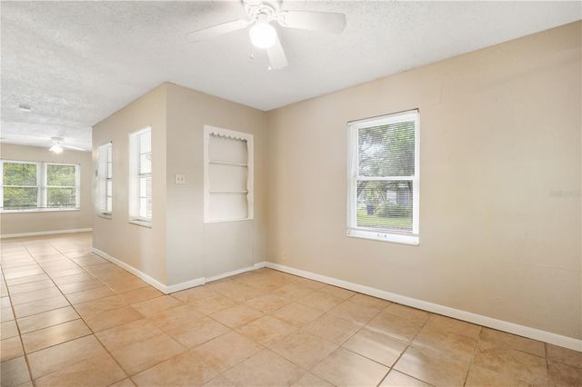 708 E BRAWIN AVENUE, Tampa, FL 33612