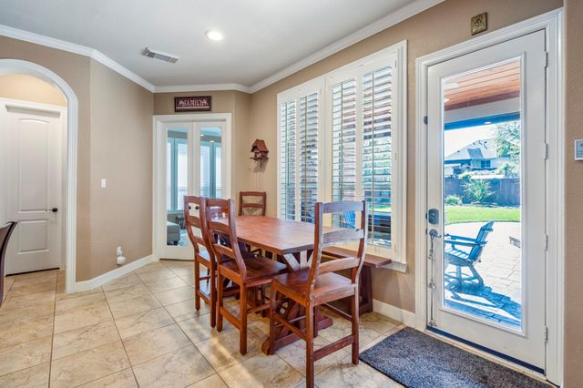 134 Manor Lake Estates Drive, Spring, TX 77379