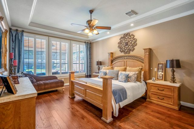 134 Manor Lake Estates Drive, Spring, TX 77379