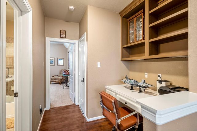 134 Manor Lake Estates Drive, Spring, TX 77379