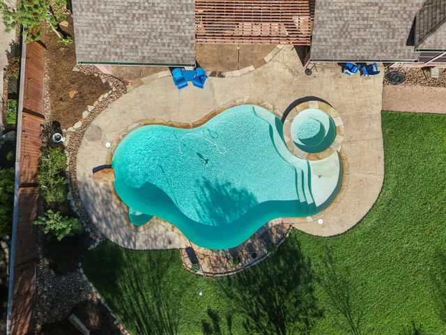 134 Manor Lake Estates Drive, Spring, TX 77379