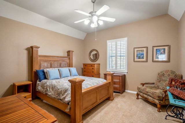 134 Manor Lake Estates Drive, Spring, TX 77379