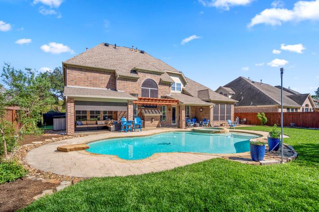 134 Manor Lake Estates Drive, Spring, TX 77379