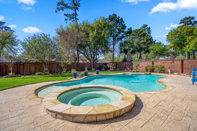 134 Manor Lake Estates Drive, Spring, TX 77379