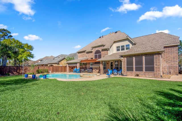 134 Manor Lake Estates Drive, Spring, TX 77379