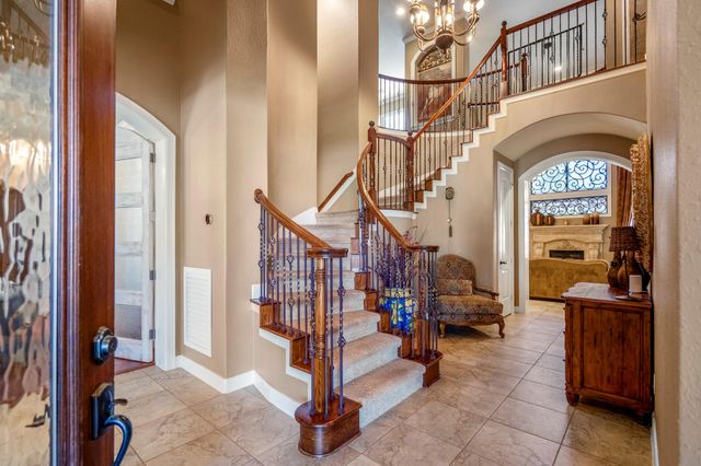 134 Manor Lake Estates Drive, Spring, TX 77379