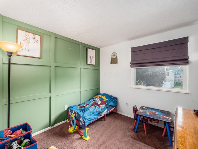 2307 Topaz Drive, Grove City, OH 43123