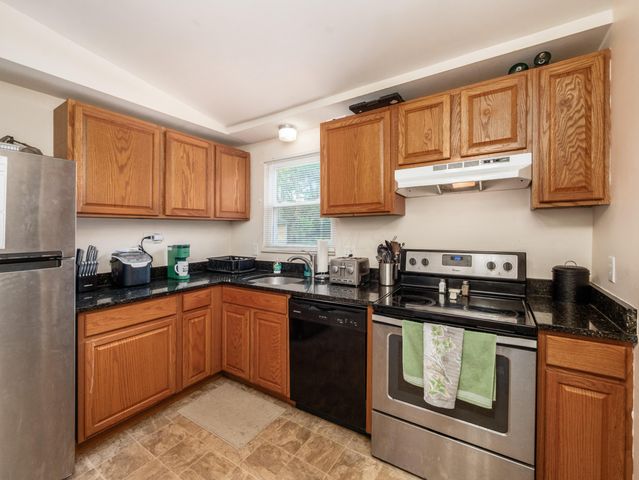 2307 Topaz Drive, Grove City, OH 43123