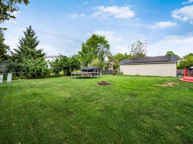2307 Topaz Drive, Grove City, OH 43123