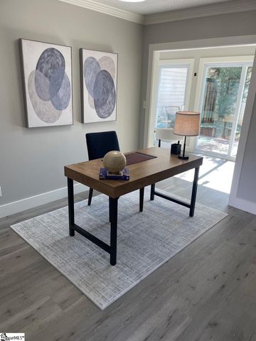 11 Forest Lake Drive, Simpsonville, SC 29681