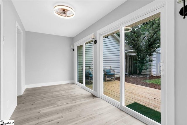 11 Forest Lake Drive, Simpsonville, SC 29681