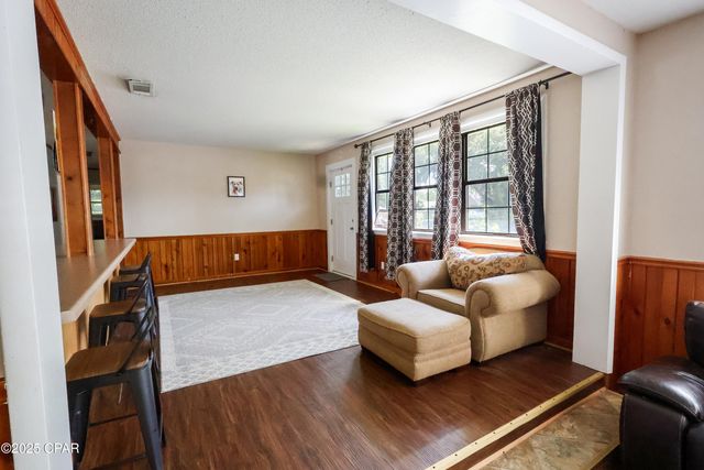 12708 NW Pea Ridge Road, Bristol, FL 32321