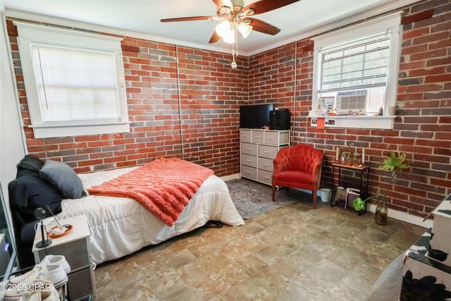 12708 NW Pea Ridge Road, Bristol, FL 32321