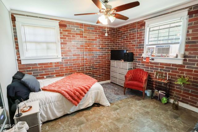 12708 NW Pea Ridge Road, Bristol, FL 32321