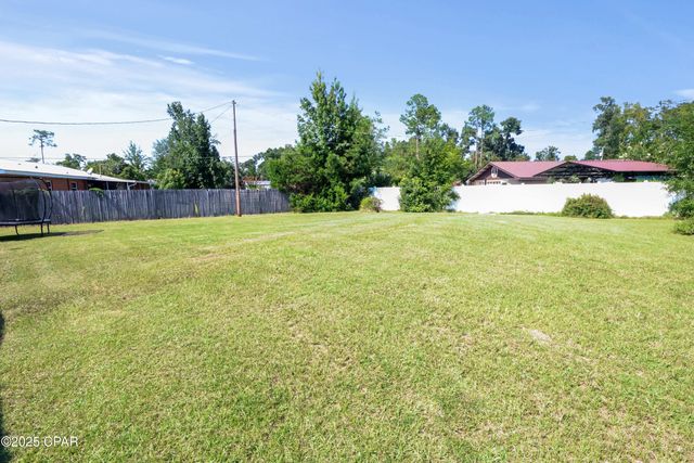 12708 NW Pea Ridge Road, Bristol, FL 32321