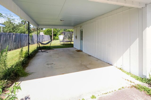 12708 NW Pea Ridge Road, Bristol, FL 32321