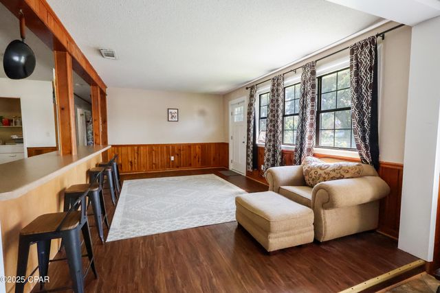 12708 NW Pea Ridge Road, Bristol, FL 32321