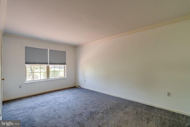 4 ACORN BLVD, Lancaster, PA 17602