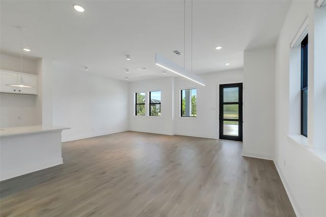 18651 Parkland Row Drive, Cypress, TX 77433