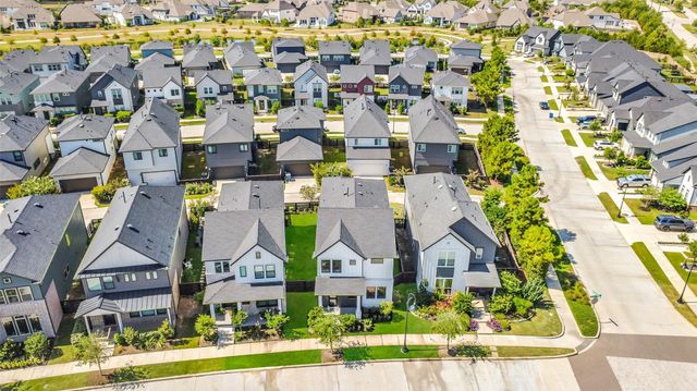 18651 Parkland Row Drive, Cypress, TX 77433