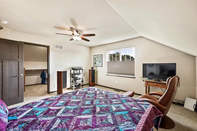 661 Burnt Sienna Drive, Middleton, WI 53562