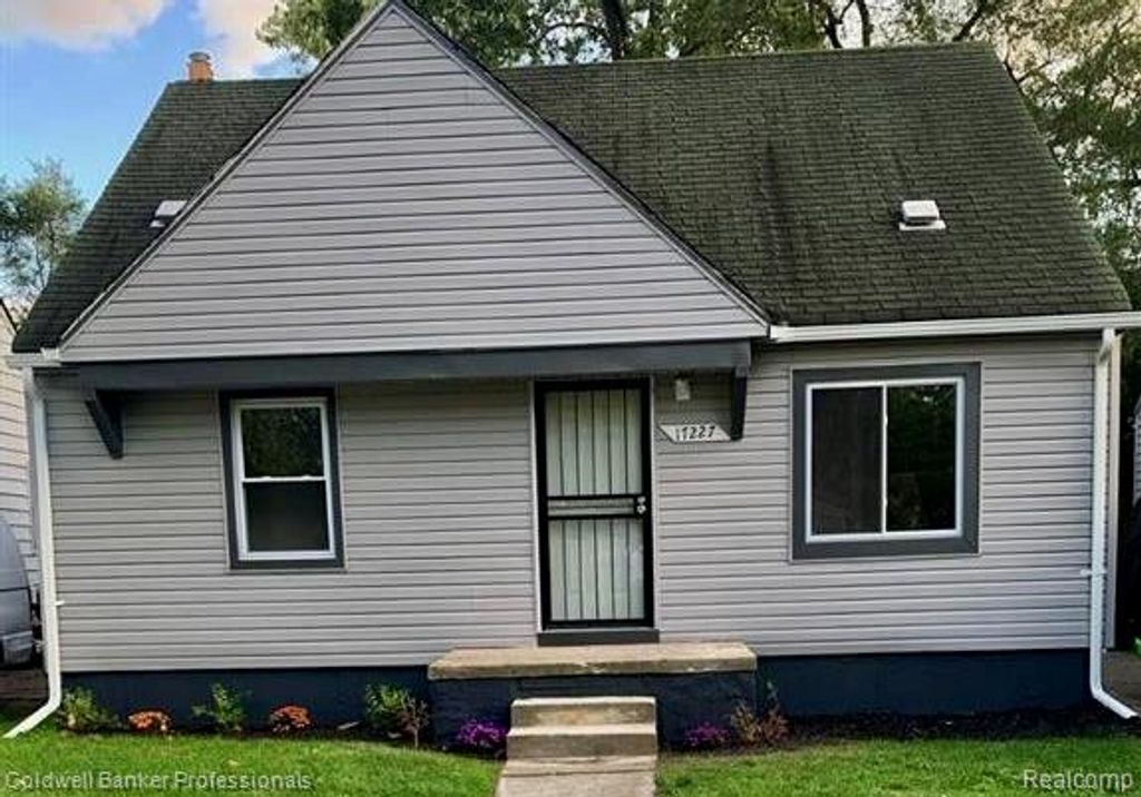 17227 Curtis Street, Detroit, MI 48235