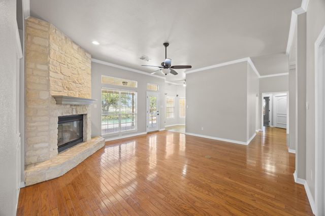 125 Ridgewood CV, Georgetown, TX 78633