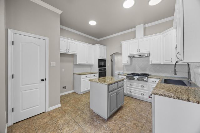 125 Ridgewood CV, Georgetown, TX 78633