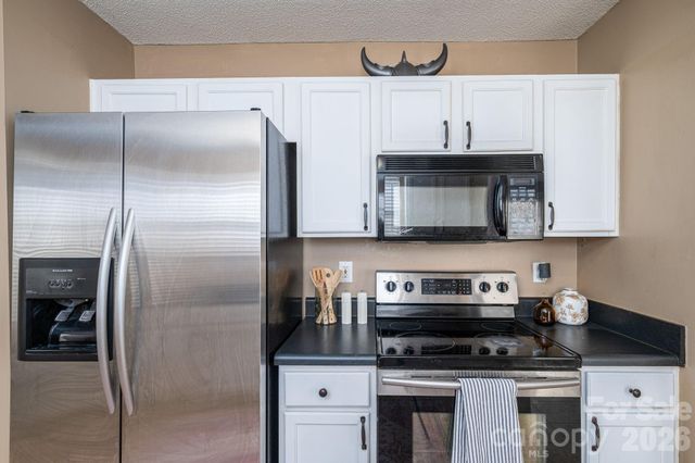 1434 Swaying Branch Lane, Clover, SC 29710