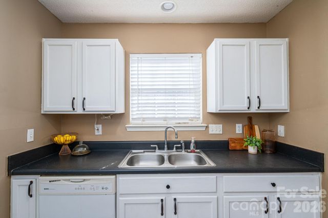 1434 Swaying Branch Lane, Clover, SC 29710