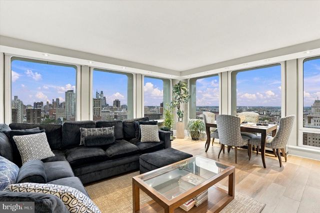 210 LOCUST ST #28G