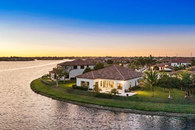 8681 Waterview Terrace, Parkland, FL 33076