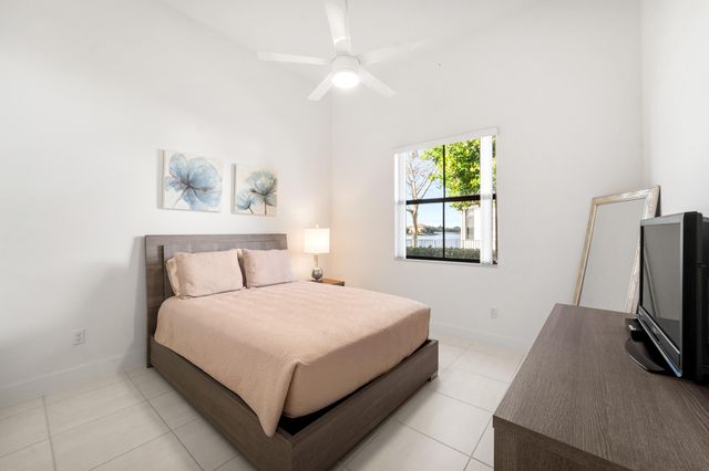 8681 Waterview Terrace, Parkland, FL 33076