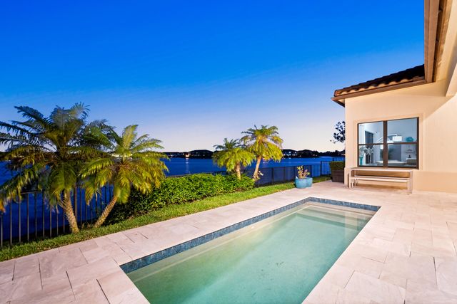 8681 Waterview Terrace, Parkland, FL 33076