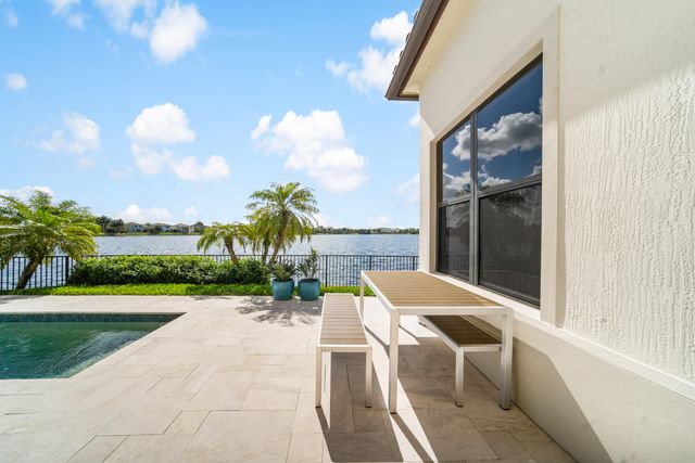 8681 Waterview Terrace, Parkland, FL 33076