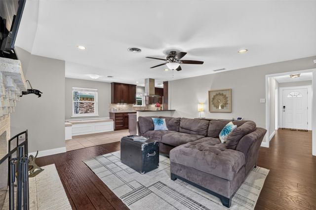 9834 Windledge Drive, Dallas, TX 75238