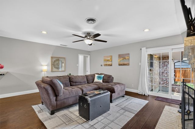 9834 Windledge Drive, Dallas, TX 75238