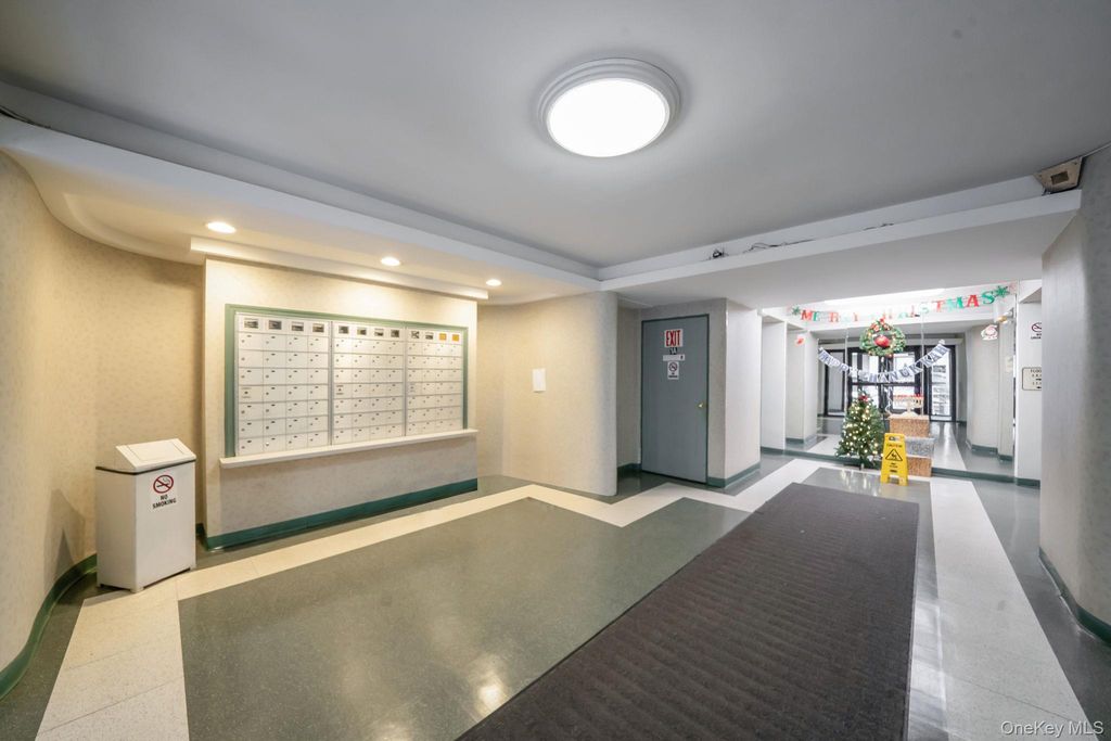 98-33 64th Avenue 1D, Rego Park, NY 11347 — photo 4