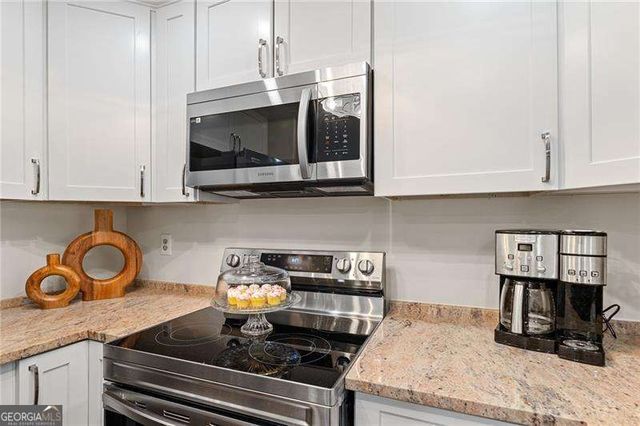 1800 Clairmont Lake, Decatur, GA 30033