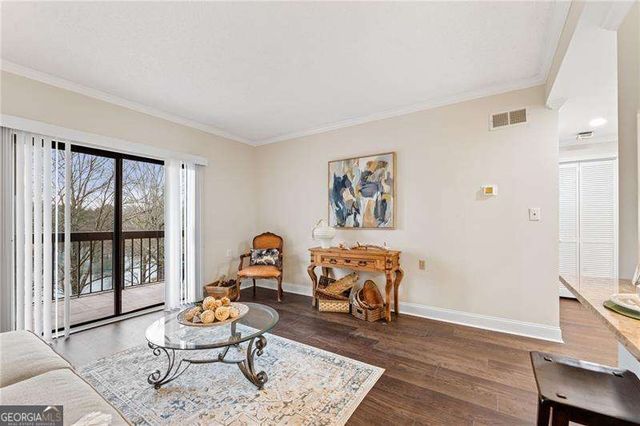 1800 Clairmont Lake, Decatur, GA 30033