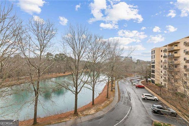 1800 Clairmont Lake, Decatur, GA 30033