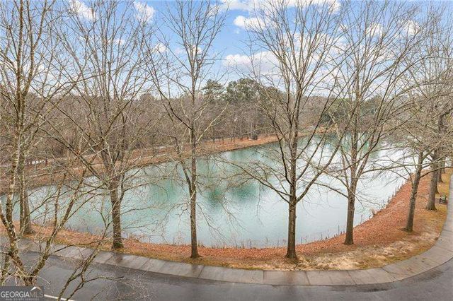 1800 Clairmont Lake, Decatur, GA 30033