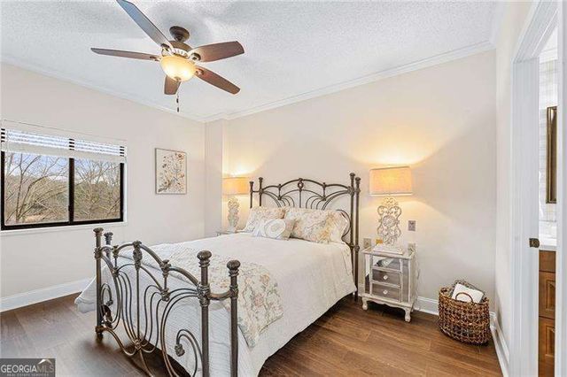 1800 Clairmont Lake, Decatur, GA 30033