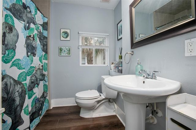 206 W WISCONSIN AVENUE, Deland, FL 32720