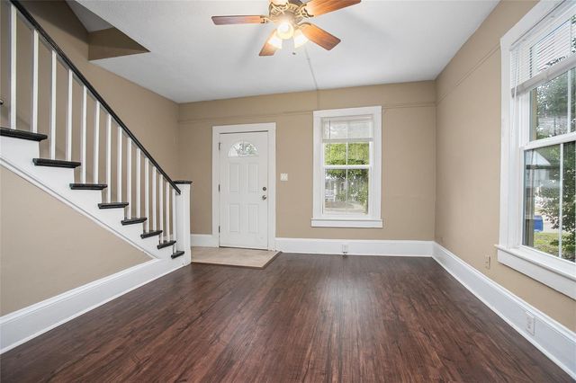 206 W WISCONSIN AVENUE, Deland, FL 32720