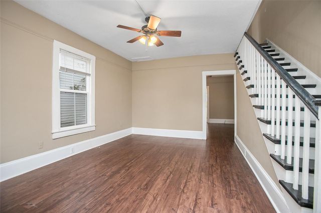 206 W WISCONSIN AVENUE, Deland, FL 32720