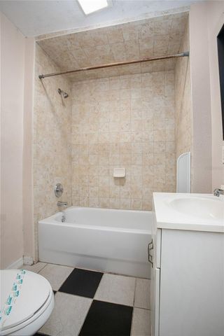 206 W WISCONSIN AVENUE, Deland, FL 32720