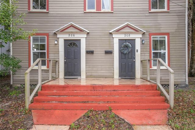 206 W WISCONSIN AVENUE, Deland, FL 32720